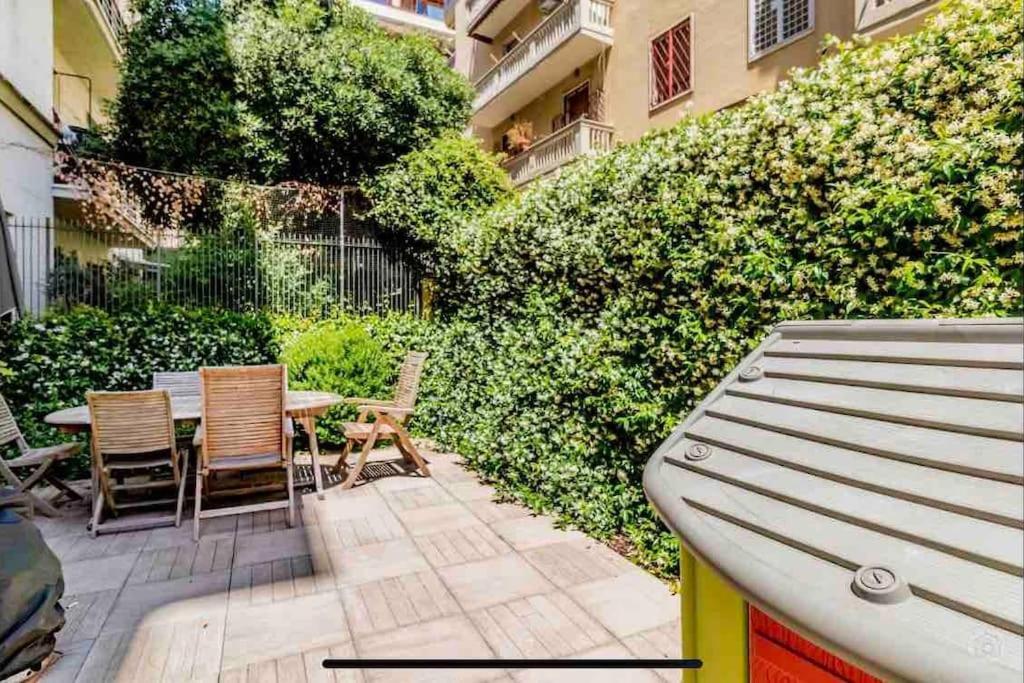 Vacanze Romane Bagian luar foto