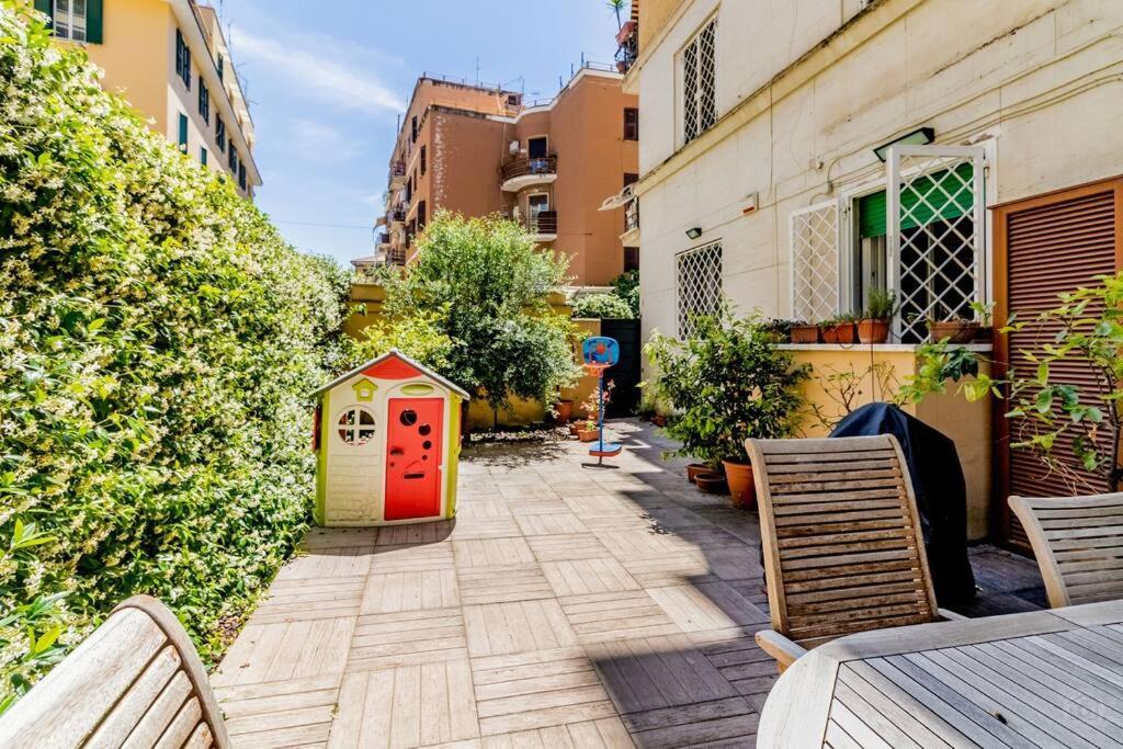 Vacanze Romane Bagian luar foto